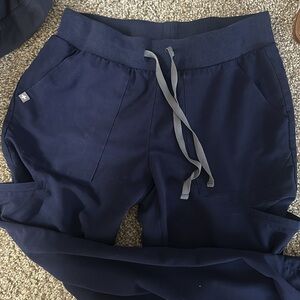 Figs. Size XS scrubs pants regular leg, two back pockets